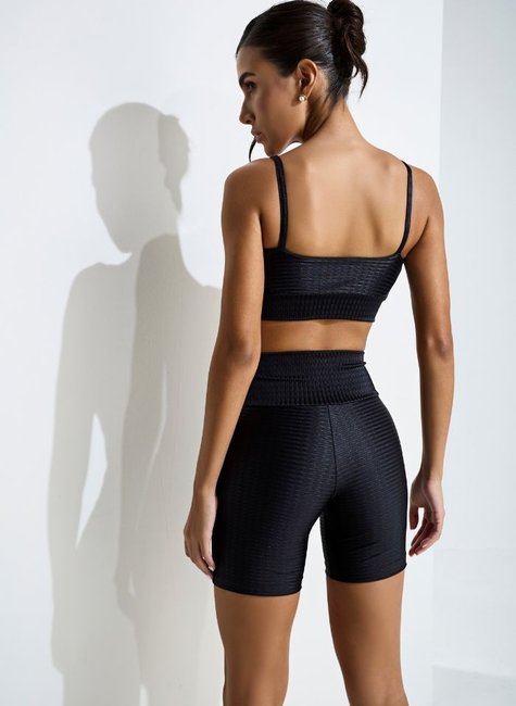 02 top com bojo e recorte feminino preto