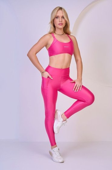 LEGGING COM CÓS ANATÔMICO E BOLSO FEMININO PITAIA