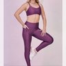 01 legging com cos anatomico e bolso feminino roxo