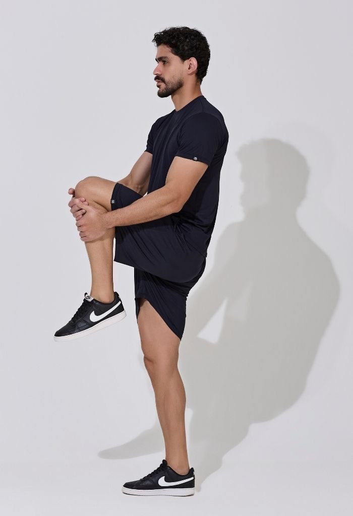 02 camiseta long fit masculina preto
