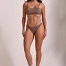 01 sutia top com alca encapada feminino sem bolha castanho