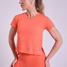 Camiseta T-Shirt Long Gorethy Feminina Flow - Vista Frontal Enquadramento Médio