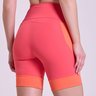 Bermuda Energy Feminina Flamingo Gorethy - Vista Costas Close-up no Quadril