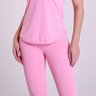 41456-balerina-4 Legging Training Feminina Rosa Balerina Gorethy - Close-up Frontal no Quadril com Blusa